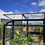Consejos esenciales para los invernaderos en Otoño mini invernadero con ventana