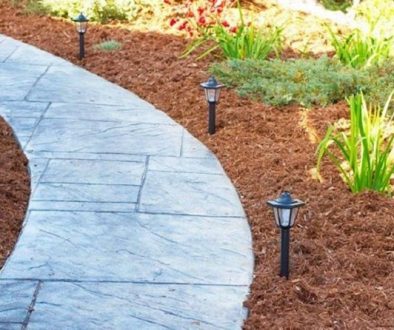 Descubre que es el mulching, y conoce todos sus beneficios . Jardinea Jardineros Profesionales en Madrid. Mantenimiento y Diseño de jardines.