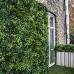 Descubre y conoce como decorar con césped artificial