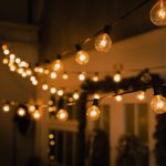 Diseño de jardines en Madrid Jardinea. Como decorar tu jardín con luces y otros accesorios