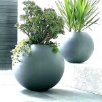 cultivar plantas en macetas y jardineras jardineria y paisajismo madrid Jardinea macetas redondas